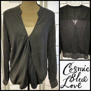 Cosmic Blue Love Crossover hem low v-neck